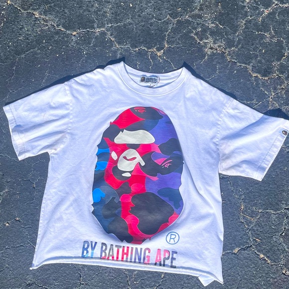 BAPE Mens cropped White Graphic T-Shirt